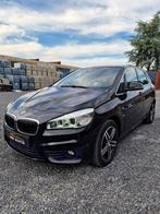 BMW Serie 2 220d Sport line Active tourer, Autos, BMW, 5 places, Cuir, Noir, Série 2 Active Tourer