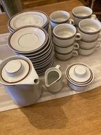 Eet en koffie servies, Ophalen