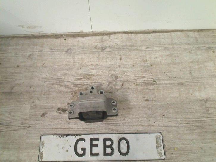 SUPPORT BOITE DE VITESSES Volkswagen Caddy Combi IV, Autos : Pièces & Accessoires, Suspension & Châssis, Volkswagen, Utilisé