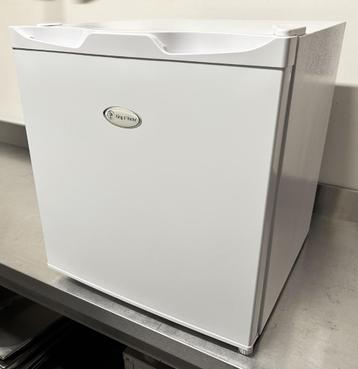 Minikoelkast van 46 liter - nieuw, nooit gebruikt! beschikbaar voor biedingen