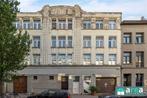 Opbrengsteigendom te koop in Antwerpen, 15 slpks, Vrijstaande woning, 15 kamers