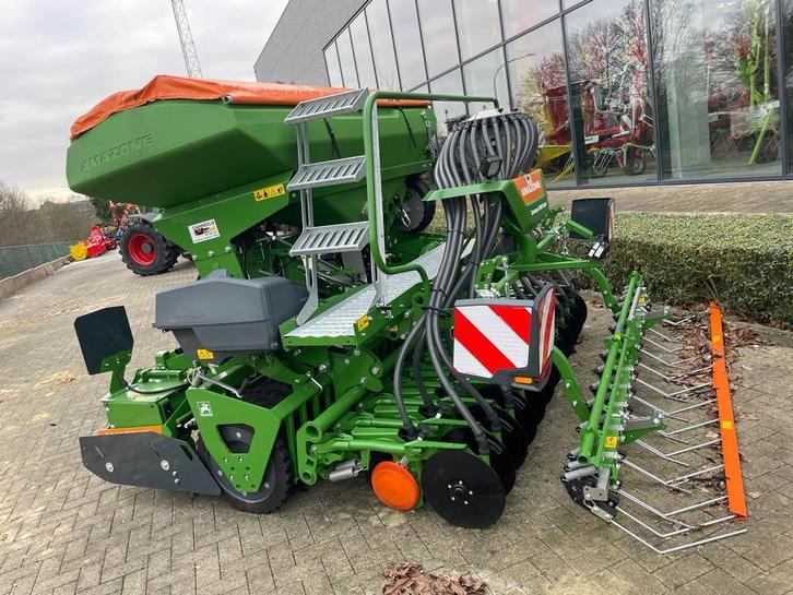 Combiné de semis 3m AMAZONE CENTAYA 3000 SUPER, Zakelijke goederen, Landbouw | Aardappelen, Groenten, Fruit en Vlees, Ophalen