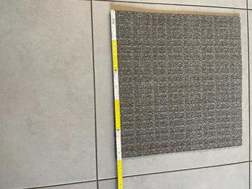 Desso tapijttegel 50 x50 grijs/bruin beschikbaar voor biedingen