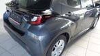 Toyota Yaris DYNAMIC HYBRIDE (bj 2024, automaat), Auto's, Toyota, Automaat, Stof, Gebruikt, Overige kleuren