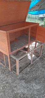 cabanes , bâche, mangeoire pour poules, Ophalen, Gebruikt