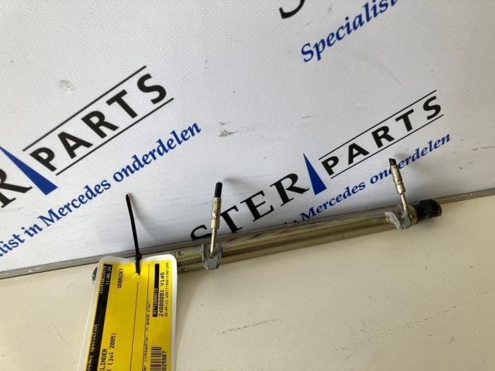 Cabriodak cilinder van een Mercedes SLK, Auto-onderdelen, Ophanging en Onderstel, Mercedes-Benz, Gebruikt, 3 maanden garantie