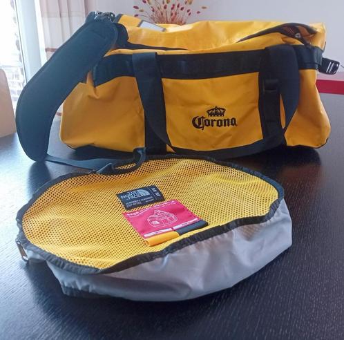 Nieuwe The North Face reistas  - model Duffel,  maat M -, Handtassen en Accessoires, Tassen | Reistassen en Weekendtassen, Nieuw