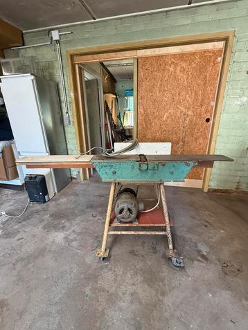 Vlakbank (Houtbewerkingsmachine) beschikbaar voor biedingen