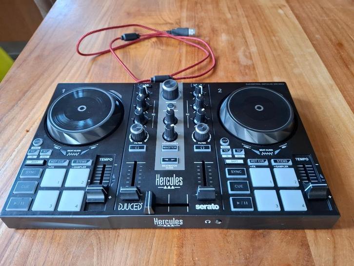 Hercules DJControl Inpulse 200 MK2, Muziek en Instrumenten, Dj-sets en Draaitafels, Zo goed als nieuw, Dj-set, Overige merken