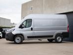Opel Movano L2H2|2.2 AT8 180PK|CAMERA|NAVI|TREKHAAK|NIEUW S, Auto's, Opel, Automaat, Monovolume, Zwart, Movano
