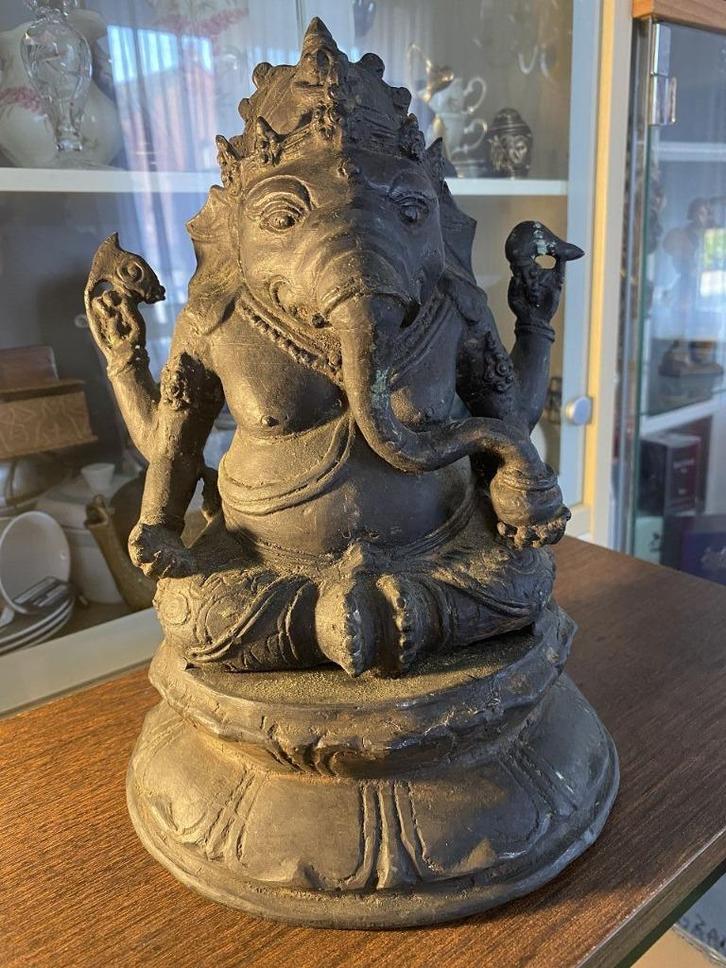 Antiek Brons Zittend 4-armig Ganesha Beeld, Huis en Inrichting, Woonaccessoires | Boeddhabeelden, Gebruikt, Ophalen of Verzenden