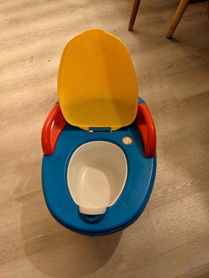 WC-potje met deksel en uitneembaar potje, Kinderen en Baby's, Badjes en Verzorging, Gebruikt, Ophalen