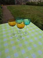 Verres à vin colorés anciens, Enlèvement