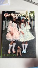 Gothic & Lolita japans streetwear fashion boek fruits, Comme neuf, Enlèvement ou Envoi