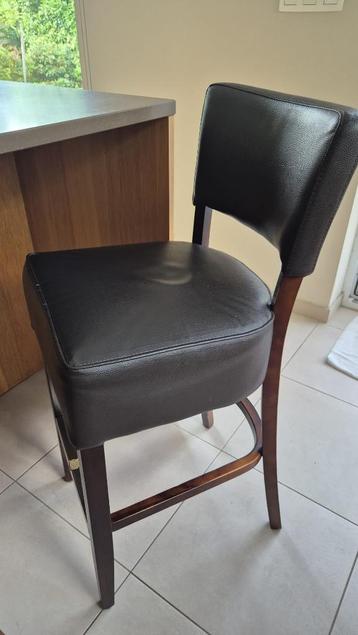 Barstoelen (4 stuks) beschikbaar voor biedingen