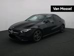 Mercedes-Benz A-Klasse Limousine 180 AMG LINE + TREKHAAK + N, Auto's, Mercedes-Benz, 4 deurs, Stof, Gebruikt, 680 kg