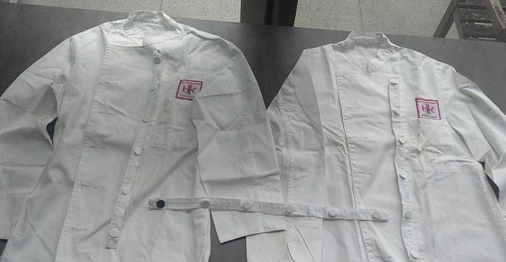 koksvesten en sjaaltjes hotelschool Ter Duinen Koksijde, Diversen, Schoolbenodigdheden, Ophalen of Verzenden