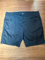 Mooie short Quechua maat 4XL, Ophalen of Verzenden, Gedragen, Overige maten, Grijs