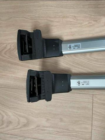 Opel dak dragers beschikbaar voor biedingen