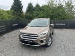 Ford Kuga 1.5 TDCi FWD Business Class, Auto's, Ford, Stof, 4 cilinders, Bruin, 115 g/km