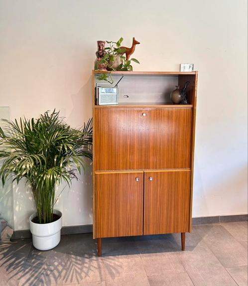 Retro vintage kast, Huis en Inrichting, Kasten | Buffetkasten, Gebruikt, Ophalen