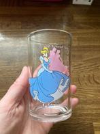 Disney Cinderella ( Assepoester ) glas, Verzamelen, Disney, Ophalen of Verzenden, Assepoester of Belle, Servies