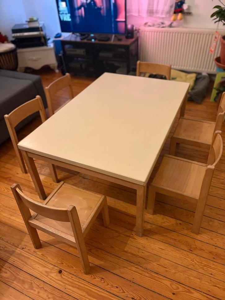 Ensemble table + 6 chaises enfant – HÊTRE MASSIF, Maison & Meubles, Salles à manger complètes, Comme neuf, Enlèvement