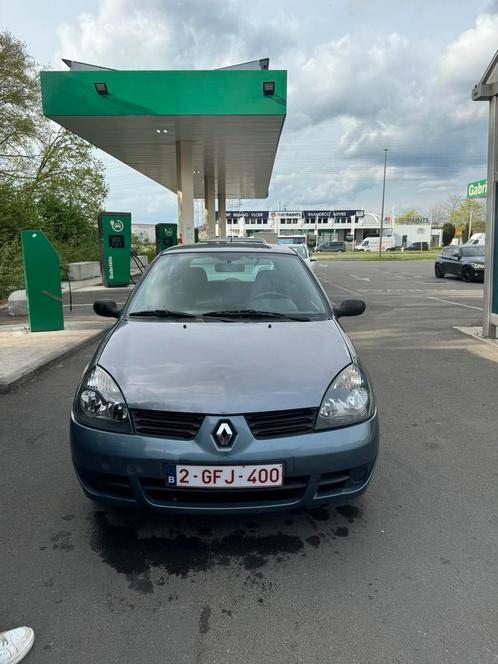 Reno clio, Auto's, Renault, Bedrijf, Clio, ABS, Airbags, Bluetooth, Radio, Benzine, Euro 4, Overige carrosserie, Handgeschakeld