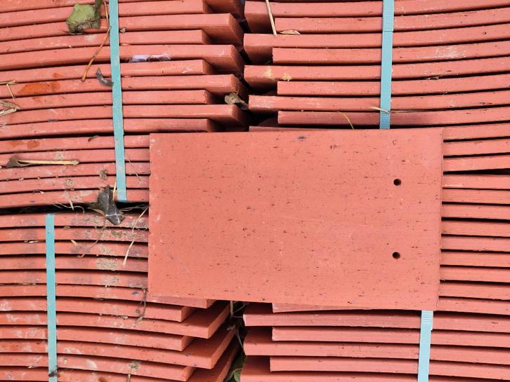 Overschot tegelpannen Wienerberger - 4 x 15 dakleien, Bricolage & Construction, Tuiles & Revêtements de toit, Comme neuf, Tuiles