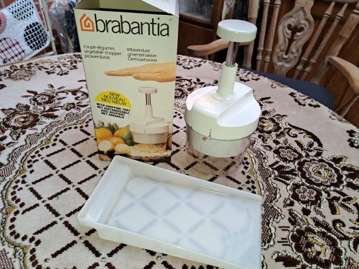 Groentenhakker - uiensnijder (Brabantia) - groot model, Huis en Inrichting, Keuken | Keukenbenodigdheden, Zo goed als nieuw, Ophalen of Verzenden
