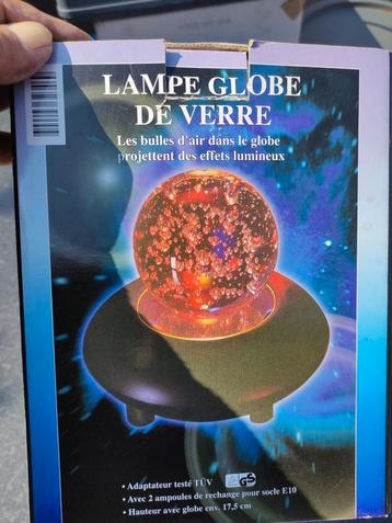 Globe Bol lichtgevende glazen bol  beschikbaar voor biedingen