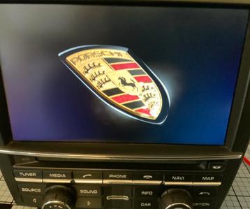 Porsche Navigatie mét CarPlay ingebouwd, pcm 3.1 beschikbaar voor biedingen