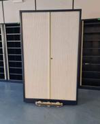Professionele metalen kast met modulair compartiment