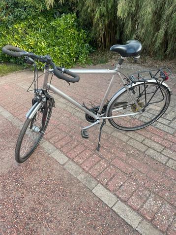 Herenfiets beschikbaar voor biedingen