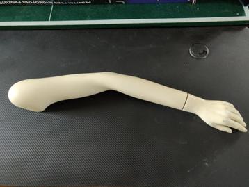 Paspop - Mannequin arm - vrouw beschikbaar voor biedingen