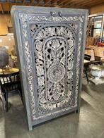 Fraaie Handgesneden Kast uit India Uniek exemplaar, Huis en Inrichting, Met deur(en), 100 tot 150 cm, Ibiza/Boho/Botanisch, Nieuw