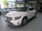 Mercedes-Benz GLA 180 PANO LED TREKHAAK, Auto's, Mercedes-Benz, Gebruikt, 4 cilinders, Wit, 1595 cc