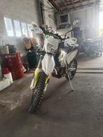 Enduro Husqvarna gekeurd voor verkoop, Ophalen, Zo goed als nieuw