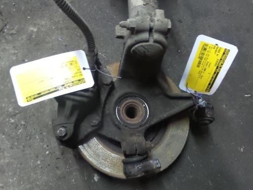 Fusee rechts-voor van een Peugeot 206, Auto-onderdelen, Ophanging en Onderstel, Peugeot, Gebruikt, 3 maanden garantie, Ophalen of Verzenden
