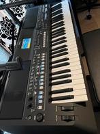 Yamaha PSR-SX600 in absolute nieuwstaat + bankje, Ophalen of Verzenden, Zo goed als nieuw, Yamaha