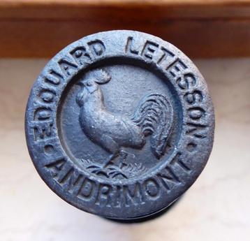 Ancienne bouteille avec bouchon Coq beschikbaar voor biedingen