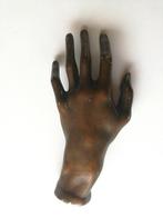 Gipsen linkerhand (Chopin?) in gepatineerd bronskleur, Enlèvement ou Envoi