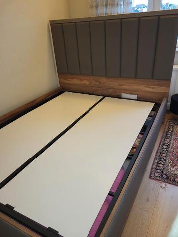 Lit Coffre très bon qualité, Comme neuf, Enlèvement, 200 cm, Deux personnes