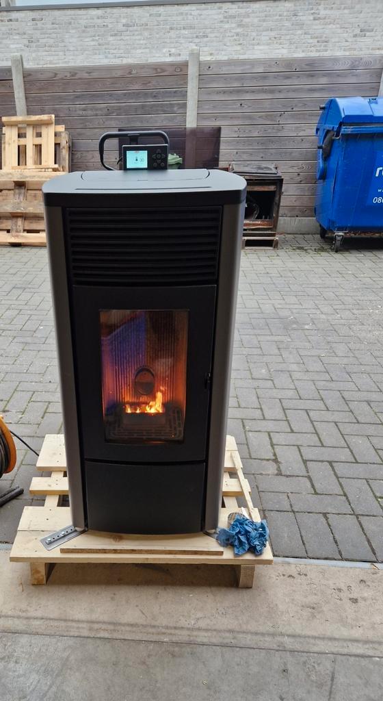 MCZ EGO AIR 10 KW, Huis en Inrichting, Kachels, Zo goed als nieuw, Ophalen