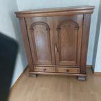Kasten en tafel, Ophalen