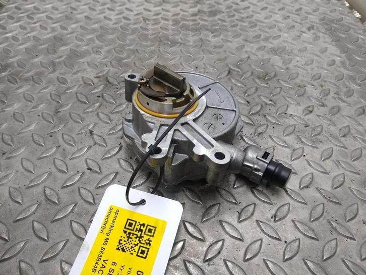 B.M.W. 6 SERIES [VACUUM_PUMP] 2014, Auto-onderdelen, Motor en Toebehoren, Gebruikt, ARN erkend, Stiba lid, Erkend duurzaam, Ophalen of Verzenden