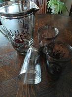 Decoratieve waterkan met 3 bijhorende glazen, Ophalen of Verzenden, Zo goed als nieuw, Overige typen