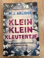 Boeken MJ Arlidge, Boeken, Ophalen, Zo goed als nieuw, M.J. Arlidge