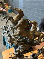 beeld van 3 paarden, Ophalen
