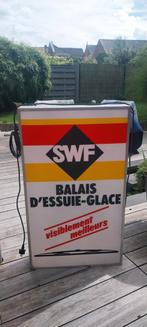 SWF-lichtreclame, Ophalen, Zo goed als nieuw